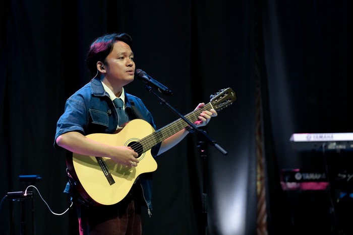 Podcast Hunt 2025 sukses digelar di Jakarta, menampilkan lima finalis. Juara 1 diraih Podcast Badan Besar, didukung oleh bintang tamu dan penampilan musik.