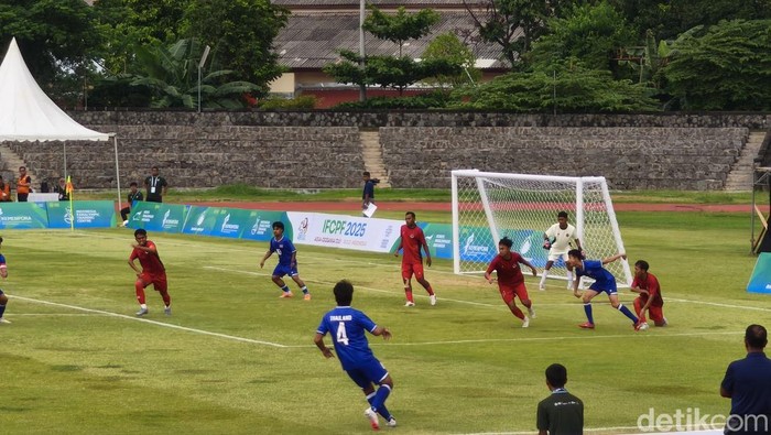 Laga semifinal IFCPF Asia Oceania Cup 2025, Indonesia melawan Thailand, di Stadion Sriwedari, Kota Solo, Kamis (20/11/2025).