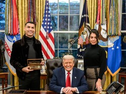 Ronaldo datang bersama pasangannya, Giorgina Rodriguez, saat bertemu Presiden Donald Trump di Gedung Putih. (Foto: Instagram @cristiano)
