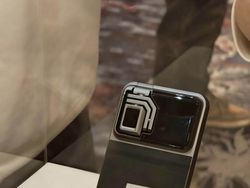 Penampakan Nyata Honor Robot Phone, Siap Gebrak MWC 2026