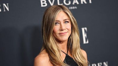 Jennifer Aniston Mengenang Nasihat Terbaik dari Dolly Parton Soal Impian
