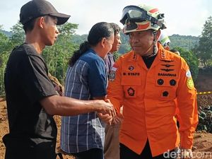 Basarnas: Operasi Longsor Cibeunying Lanjut Selama Ada Peluang Temukan Korban