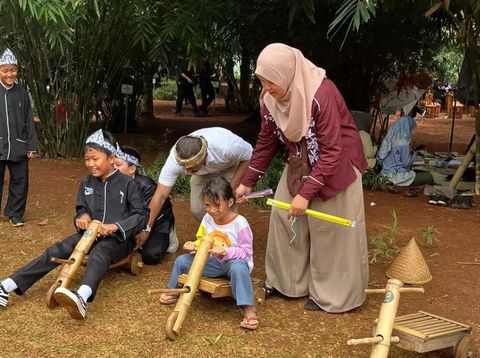 Komunitas Hong Komunitas Hong