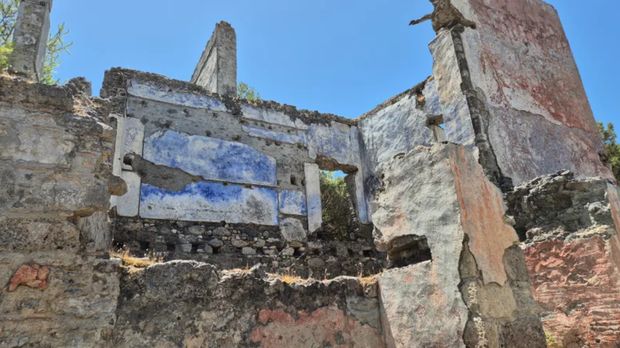 Kota mati Kayakoy di Turki yang telah ditinggal penduduknya hampir seabad lalu.