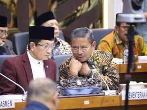 Gaji Guru Madrasah Rp 50-300 Ribu Per Bulan, Kemenag Usul Mekanisme Inpassing