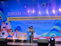 Mendikdasmen Tegaskan Deep Learning Bukan Kurikulum, Tetapi...