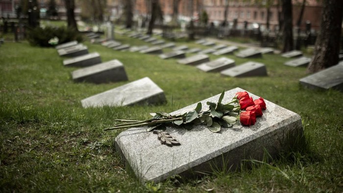 Rest in Peace Artinya Apa? Ini Makna, Sejarah, dan Contoh Ucapan RIP