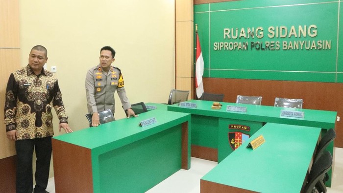 Kapolres Banyuasin AKBP Ruri Prastowo meresmikan Gedung Propam Tathya Dharaka