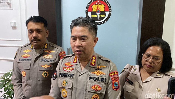 Kabid Humas Polda Sumut Kombes Ferry Walintuka