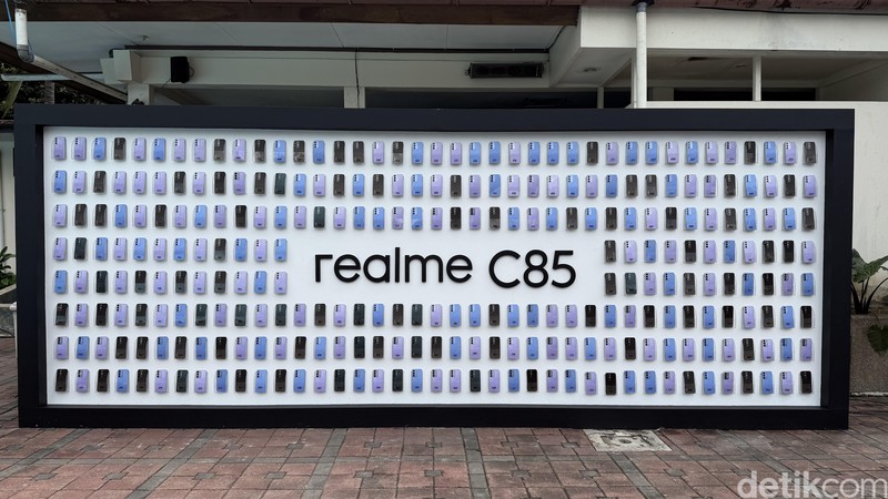 Realme C85 series