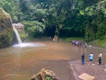Remaja 15 Tahun Tenggelam di Air Terjun Mengening Saat Umanis Galungan