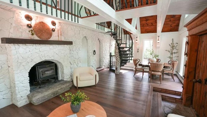 Renovasi rumah paling angker di AS. foto sesudah rumah direnovasi.