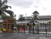 Mengenal Candi Bentar yang Jadi Inspirasi Wajah Baru Gedung Sate