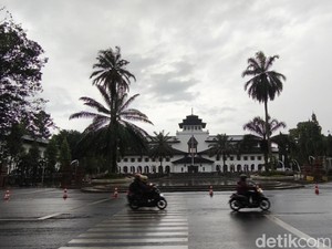 Mengenal 5 Bangunan Ikonik di Kota dan Kabupaten Jawa Barat