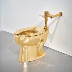 Toilet Emas yang Pernah Viral Cuma Laku Rp 202 Miliar