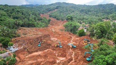 Bingkai Sepekan: Bencana Banjir hingga Erupsi Melanda Sejumlah Wilayah Indonesia
