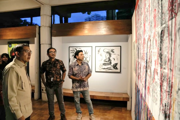 Fadli Zon Buka Pameran Satu Tanah, Seribu Ketangguhan di Bentara Budaya