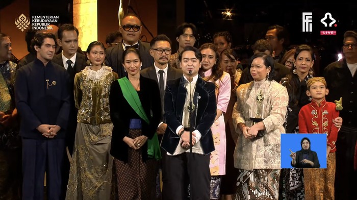 Pangku jadi Film Panjang Terbaik Festival Film Indonesia 2025.