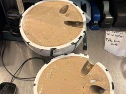 Foto Mencengangkan Bagian Dalam Benda Sehari-Hari Saat Dibelah