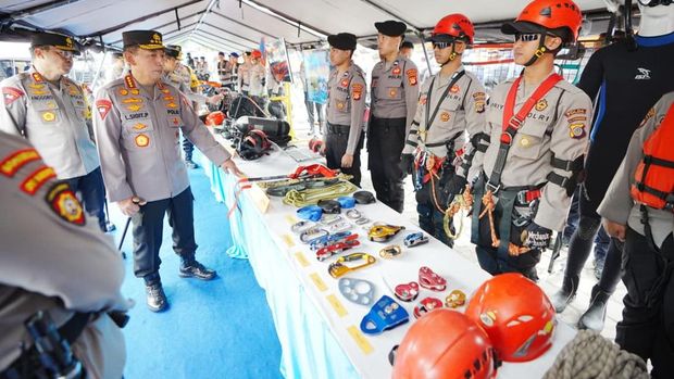 Kapolri Cek Kesiapsiagaan Bencana di DIY Kapolri Cek Kesiapsiagaan Bencana di DIY