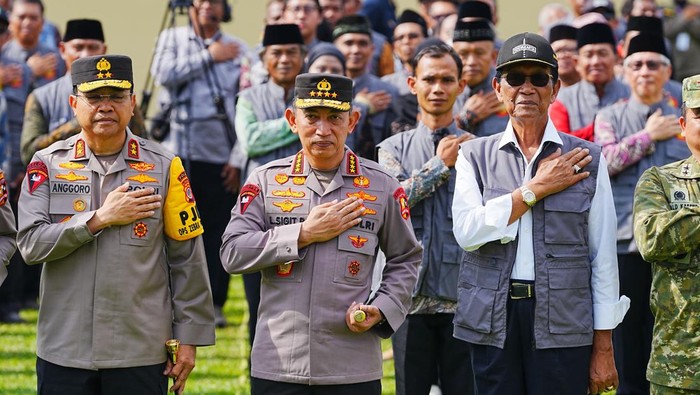 Kapolri dan Sultan HB X di Apel Srawung Agung