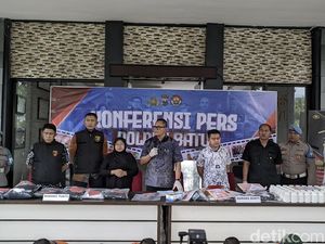 Vokalis-Basis Band Underground di Kota Batu Dikeroyok karena Alasan Ini