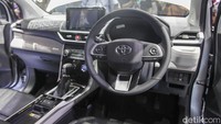 Toyota Veloz Hybrid dijual dengan harga mulai dari Rp 299 juta sampai Rp 390 juta untuk pemesanan di GJAW 2025.