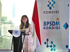 Misi Besar Komdigi: Mengamankan 60% Pengguna Internet Muda Indonesia