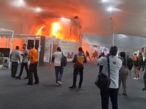 Video Paviliun di COP30 Brasil Kebakaran!