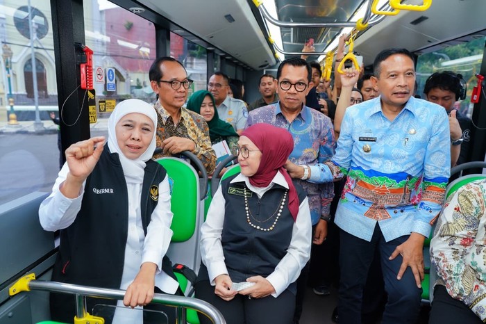 Perluas Konektivitas, Khofifah Resmikan Trans Jatim Koridor 1 Malang Raya