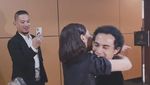 Pelukan Cinta Prilly Latuconsina untuk Omara yang Menang Piala Citra Pertama