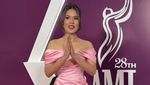 Reaksi Raisa Usai Pernikahan dengan Hamish Daud Berakhir