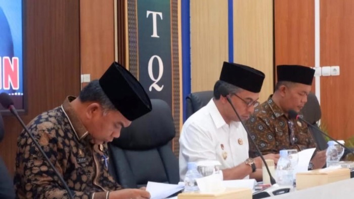 Wabup Muaro Jambi bahan soal penutupan MTQ ke-54 tingkat Provinsi Jambi