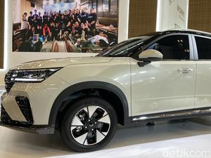 Wuling Alvez Terbaru Meluncur di GJAW 2025
