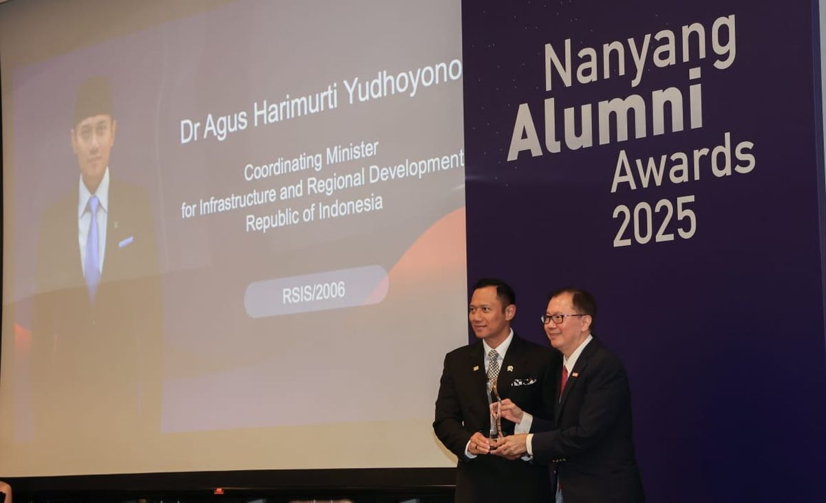 AHY Raih Penghargaan Nanyang Distinguished Alumni Award 2025