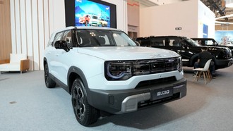 BAIC BJ30 Hybrid FWD Meluncur, Harga Rp 499 Juta!