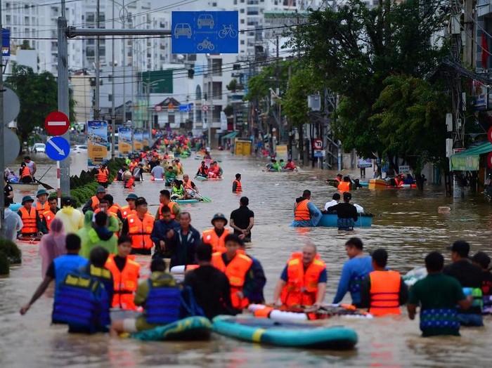 Banjir Besar Vietnam Tewaskan 55 Orang, Belasan Lainnya Hilang
