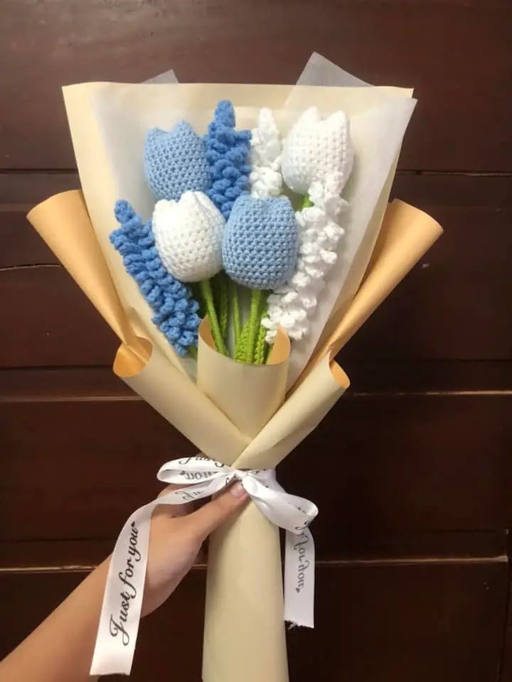 Buket hari guru, buket bunga. (dok. Pinterest Buket Rajut)