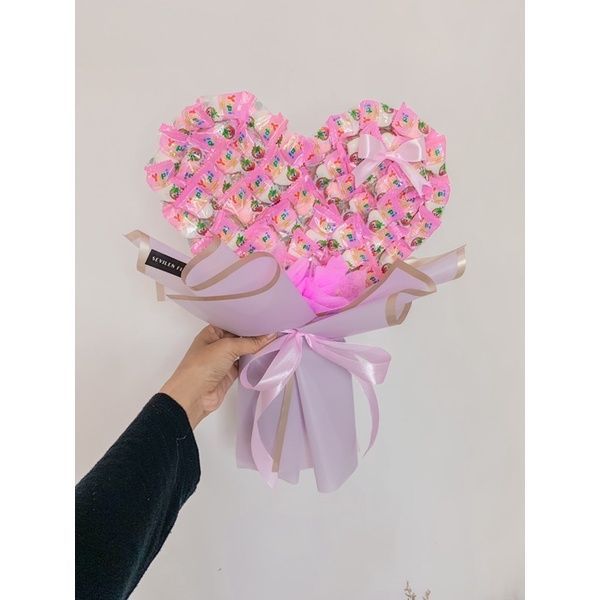 Buket permen, buket hari guru. (dok. Pinterest Buket Yupi)