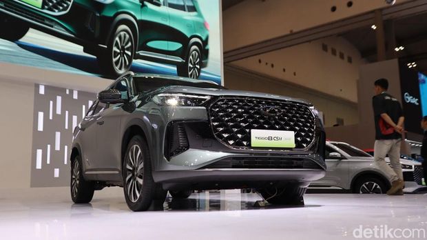 Chery Tiggo 8 CSH varian baru.