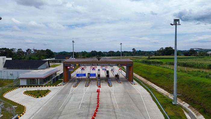 Jalan Tol Kutepat Segmen Sinaksak-Simpang Panei
