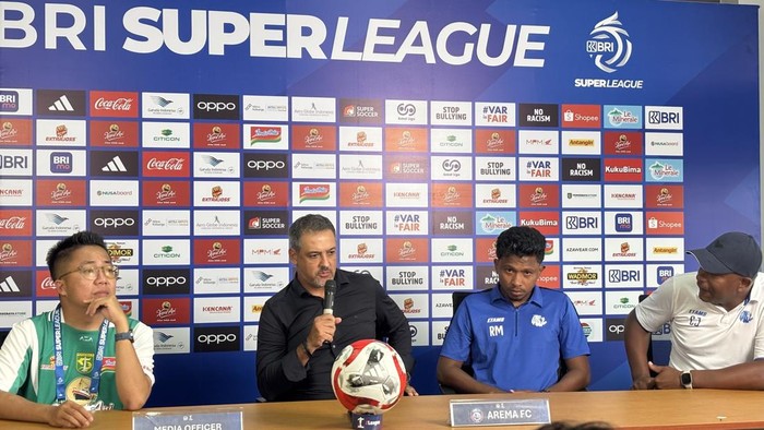 Jumpa Pers Arema FC di Stadion Gelora Bung Tomo