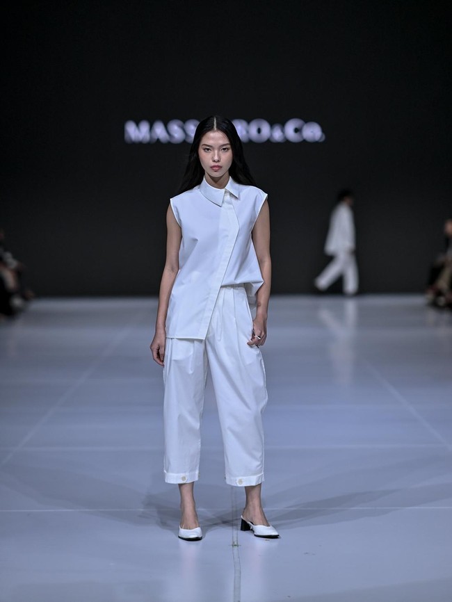 Baju Hitam-Putih Timeless dalam Koleksi 10 Tahun Masshiro&Co. di JFW 2026