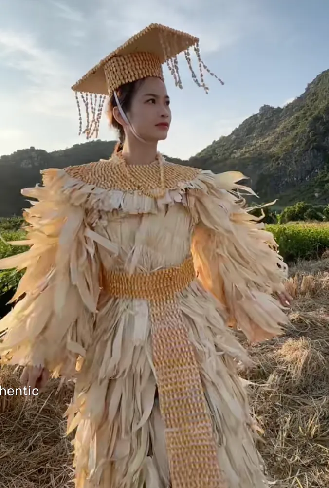 Konten kreator asal Hengzhou, China ini menjadi perhatian setelah karyanya yang memanfaatkan limbah pertanian.