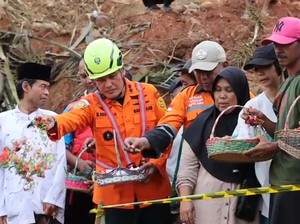 Saat Operasi Pencarian Korban Longsor Cilacap Ditutup Usai 10 Hari