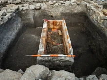 Makam Wanita Muda yang Tak Tersentuh Ribuan Tahun Dibuka