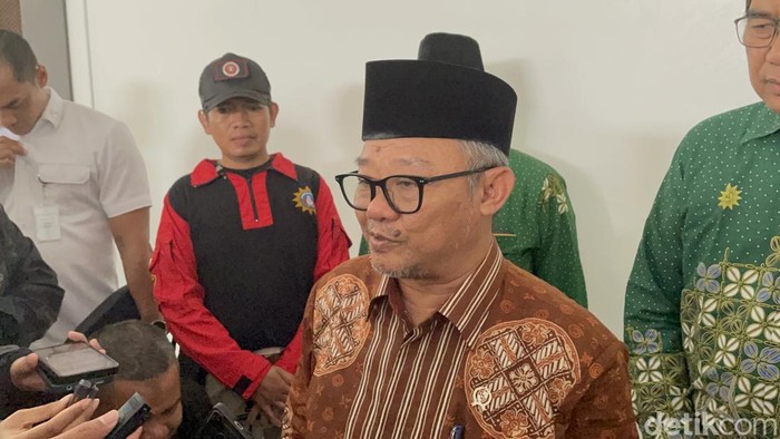 Menteri Pendidikan Dasar dan Menengah Abdul Mu’ti menghadiri Milad Muhammadiyah dan Universitas Muhammadiyah Kudus (UMKU), Sabtu (22/11/2025).