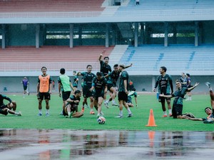 Prediksi Susunan Pemain PSIM Jogja Vs Bhayangkara FC Sore Ini