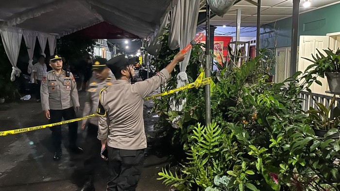 Pekerja di Trenggalek tewas kesetrum saat pasang tenda reses milik anggota DPRD setempat