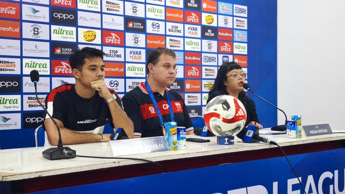 Pelatih Madura United, Carlos Perreira